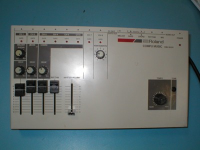 CMU800R